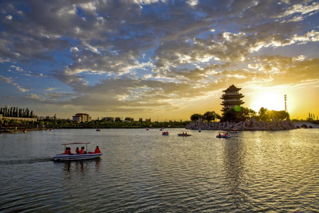 春暖花开大美玉门迎客来