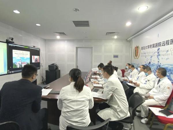 新冠肺炎防控救治经验交流网络研讨会现场