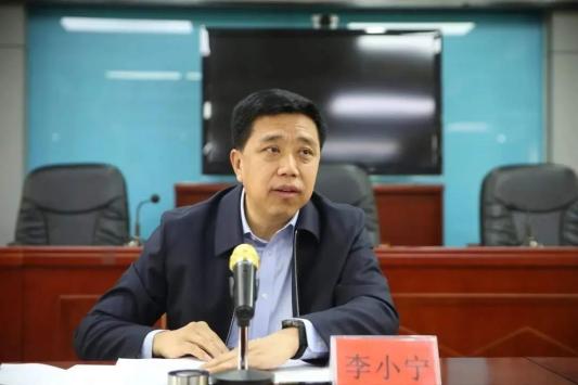 市法院党组书记代院长李小宁调研县区法院工作