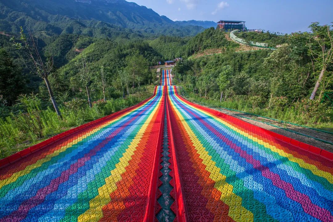 五一游咸宁 || 柃蜜小镇1000张门票免费送!