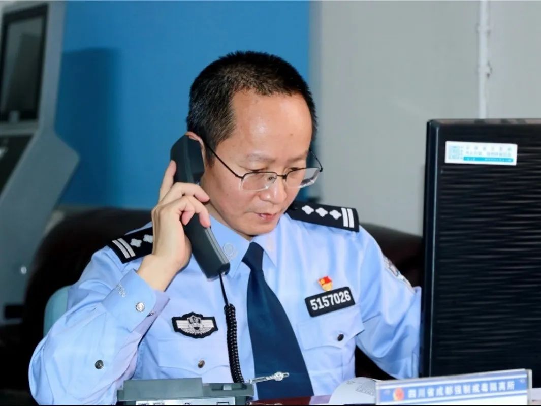 防控先锋 | 凌勇:大事难事见担当 危难时刻显本色