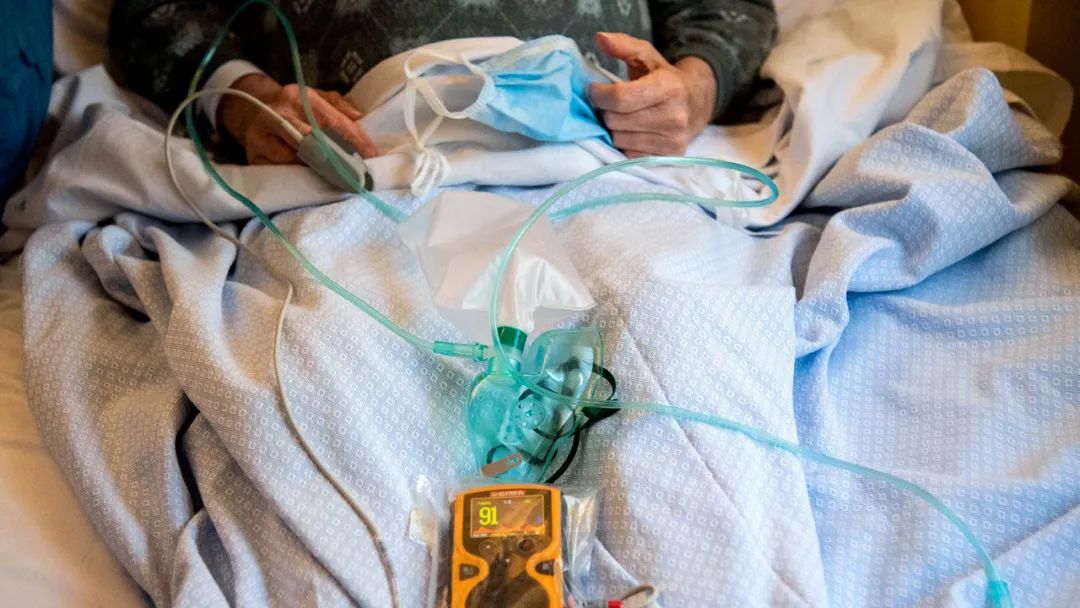 为什么covid-19患者在缺氧状态下还感到很舒服?