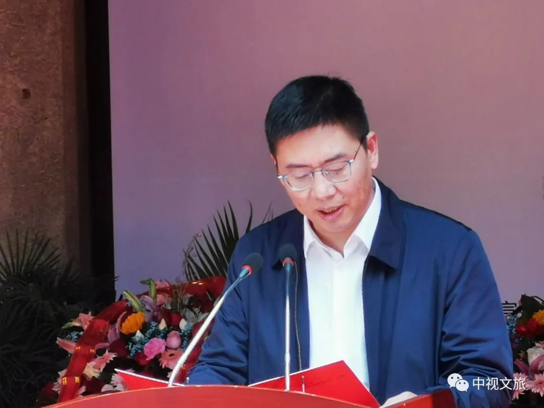 浦江县委副书记,政法委书记俞建辉先生致辞