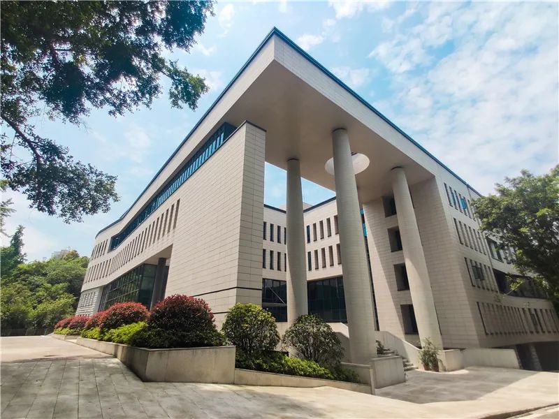 【建设】川美黄桷坪校区变身美术公园