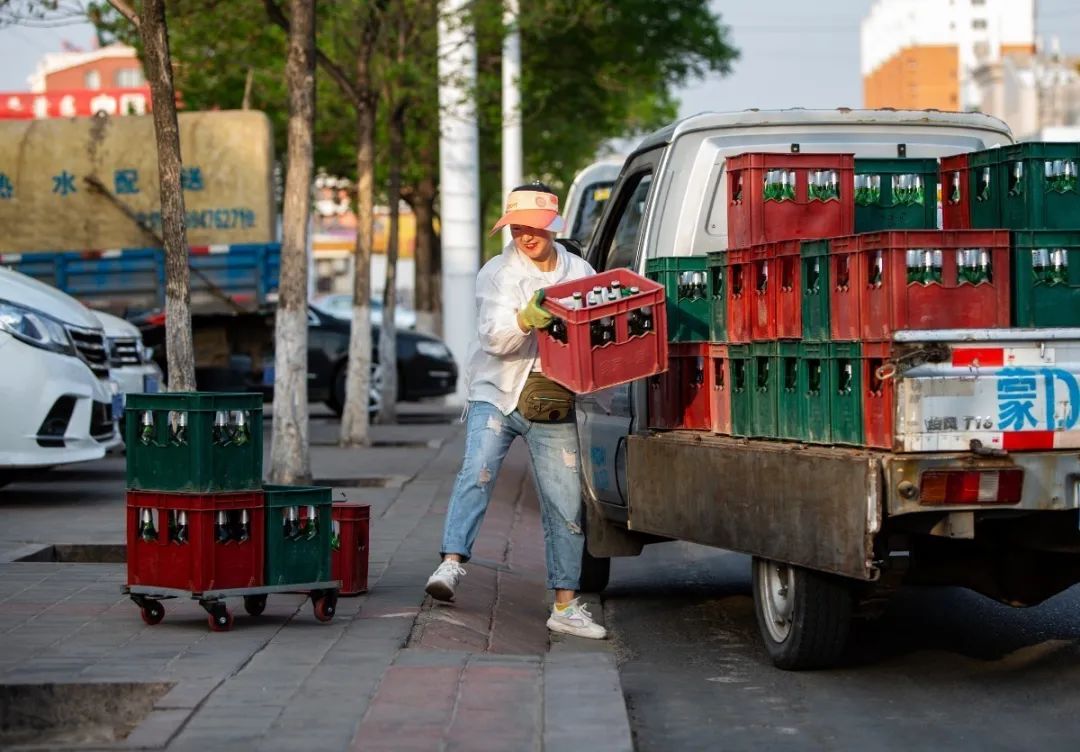 五一劳动节致敬每一位辛勤的劳动者