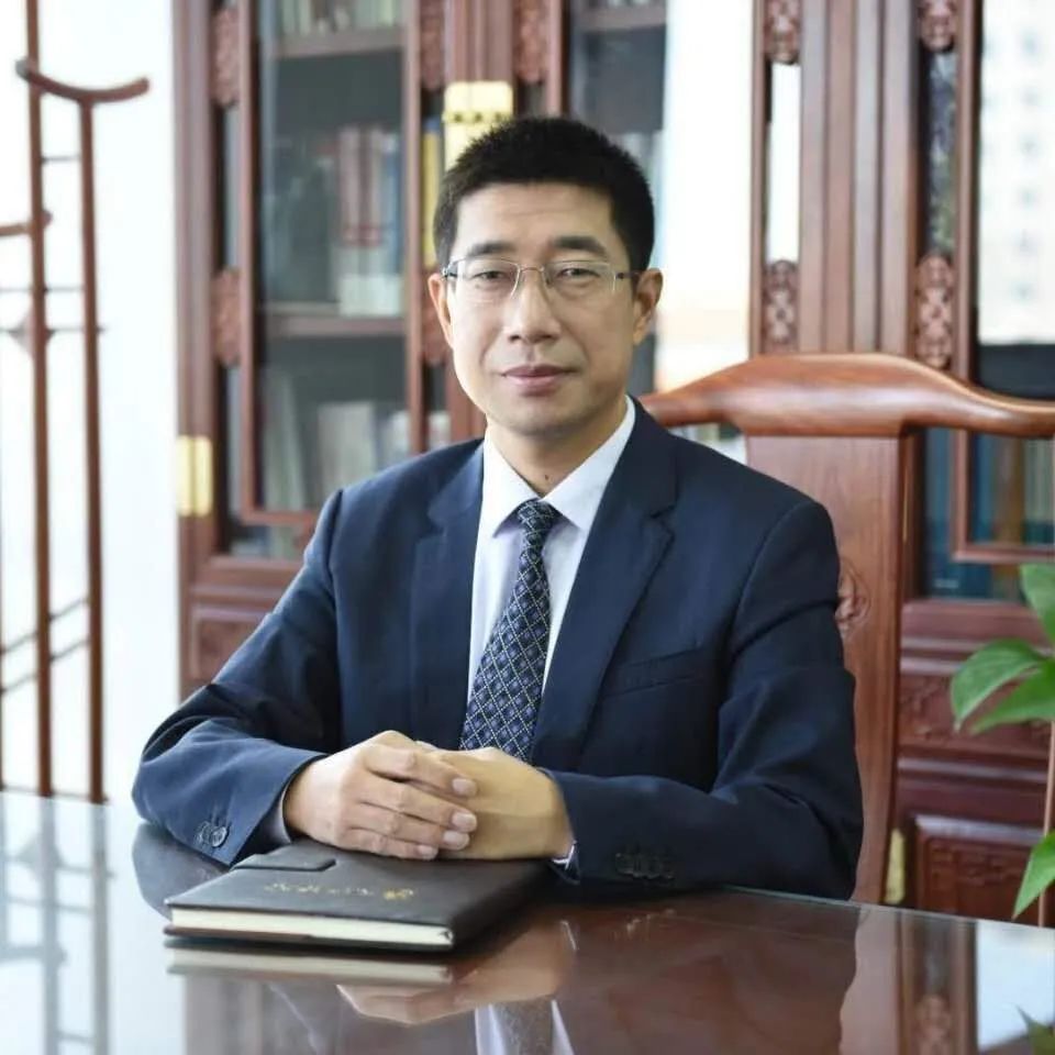 田宁,现任北京市京师(济南)律师事务所主任,首席合伙人.