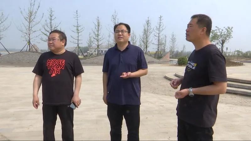 "五一"假期第三天,县委书记唐树元到这里进行督导调研