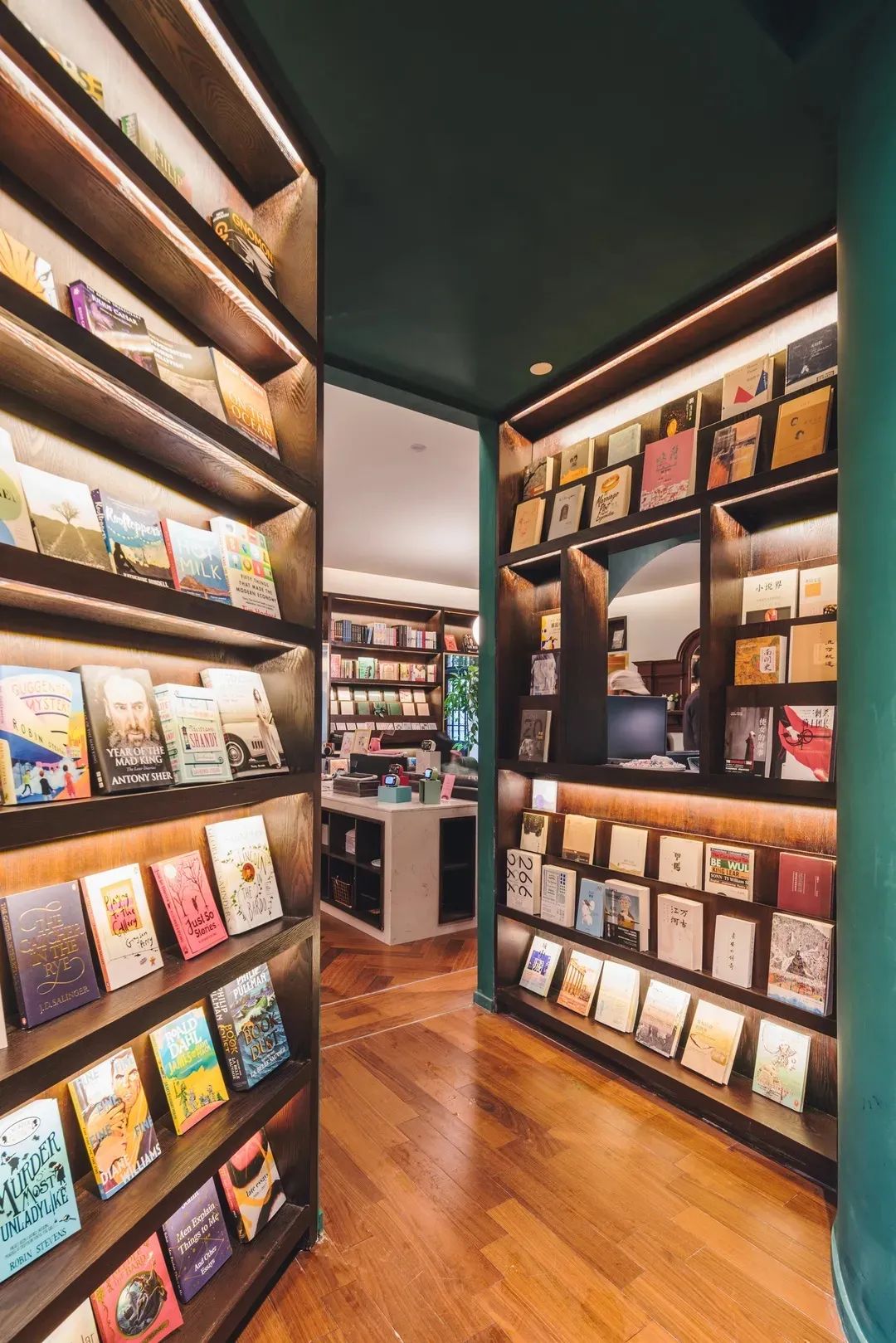 新晋深夜书店怎么逛