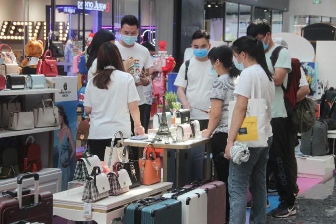 花都区常务副区长罗干政直播种草一个半小时,带货267万元!