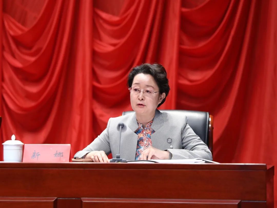 功成不必在我功成必定有我乌兰察布市创建全国文明城