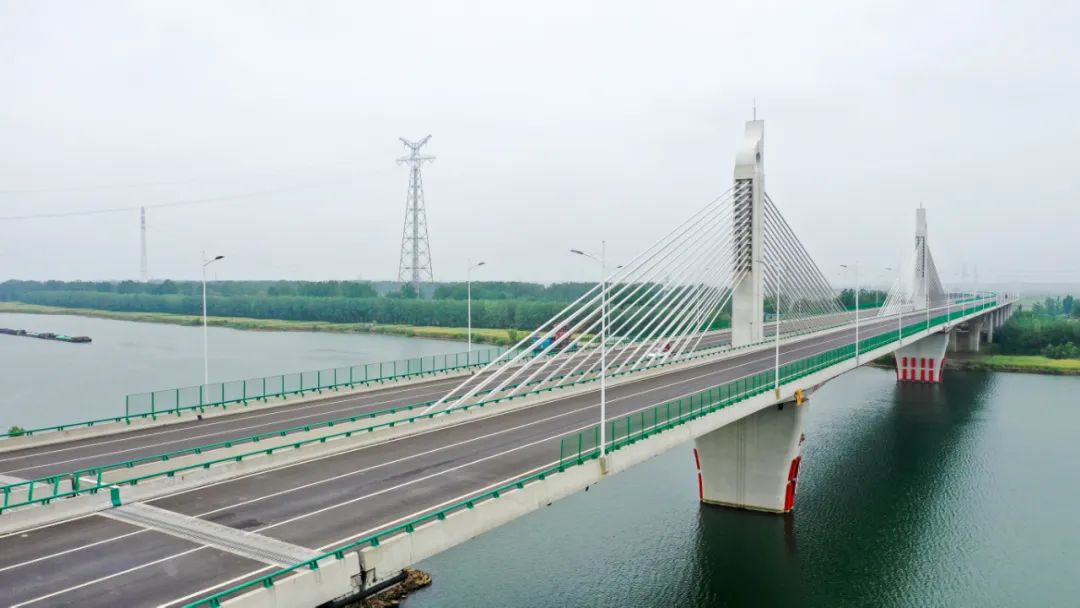 你好,淮上淮河公路大桥!