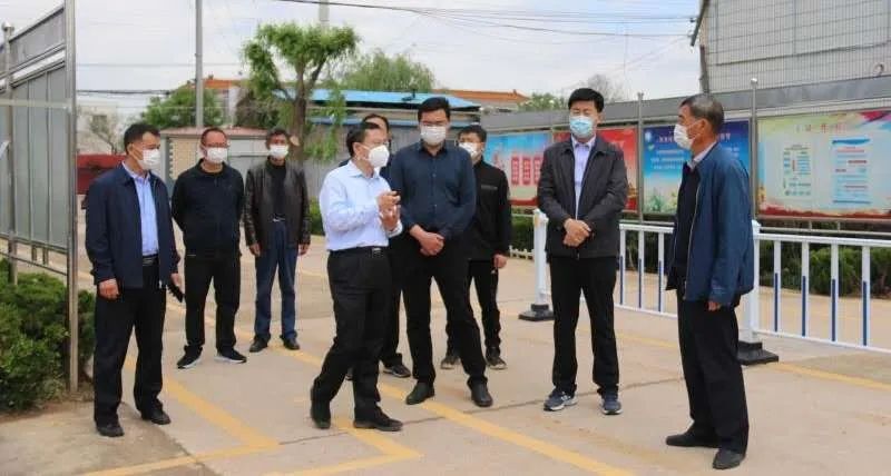 临朐县长田元君现场检查指导初三开学准备情况