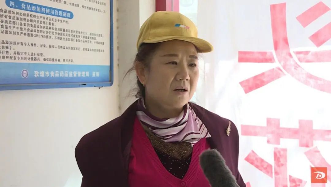 劳动最光荣马惠珍小面店让居民生活更方便