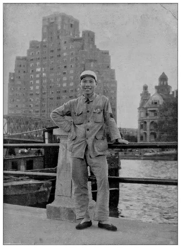 拍摄于建国前的人物老照片