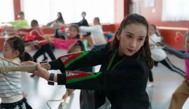 尼玛卓嘎我是斜杠青年我欲乘风破浪