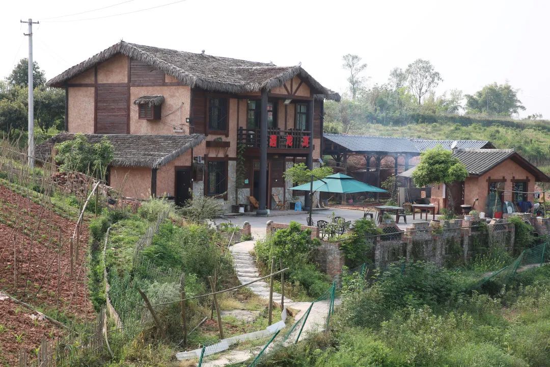 打卡田园牧歌每个人心中都有一座礼朝屋基