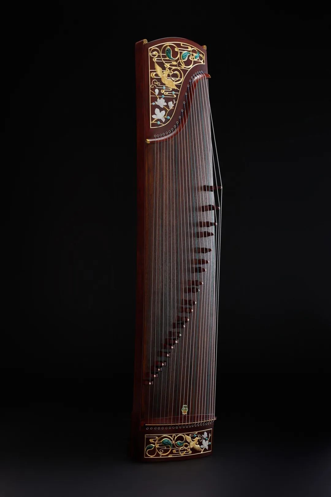 登上过央视春晚的敦煌牌古筝原来是咱闵行产的快点来看看