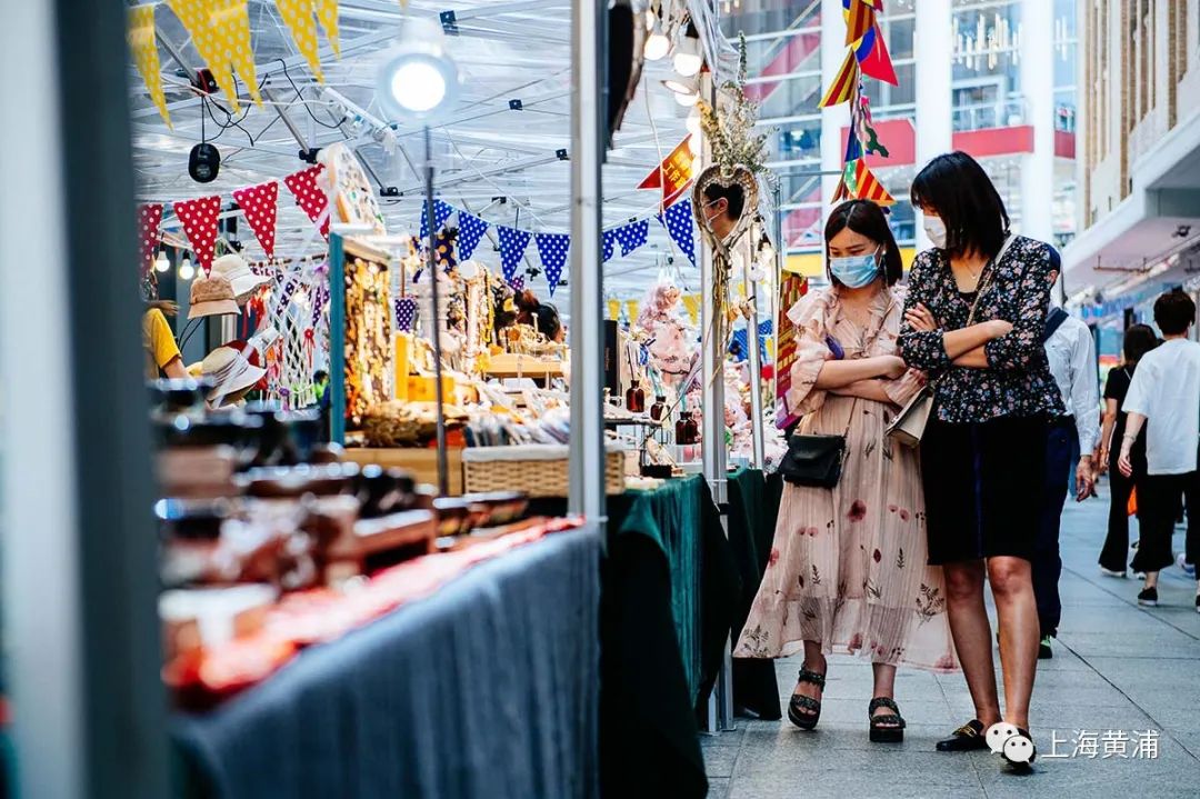 日均六万人次!能逛,能买,能看,能玩,这条百米小马路变身网红集市_澎湃