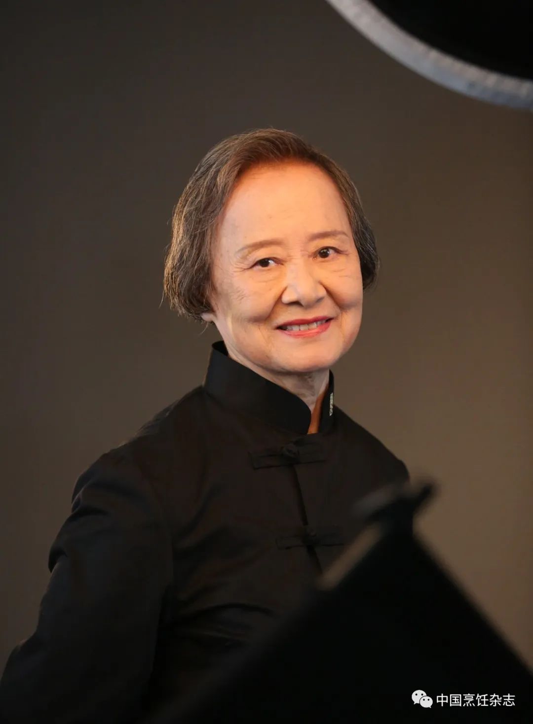 我们祝餐饮行业所有的妈妈今天是母亲节,胡丽妹大师就是这么一位职场