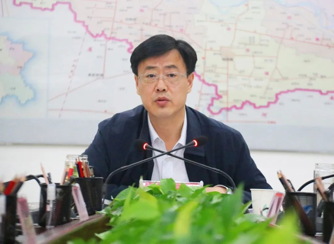 县委书记于保叙主持召开县委常委会会议