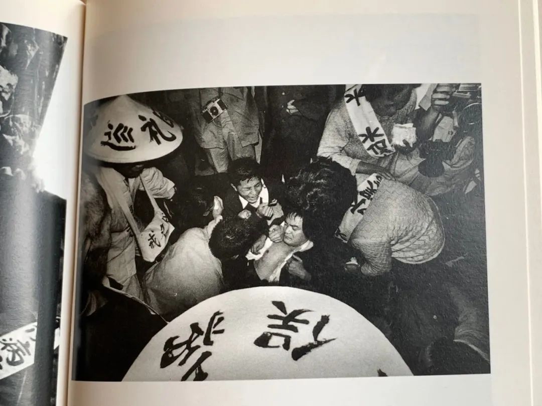 他用照片深度记录水俣病致命影响,为受害者呐喊