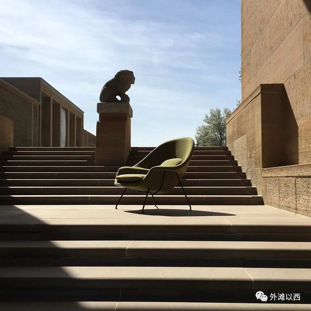 埃罗·沙里宁(eero saarinen,1910-1961)是美国著名建筑设计师和工业
