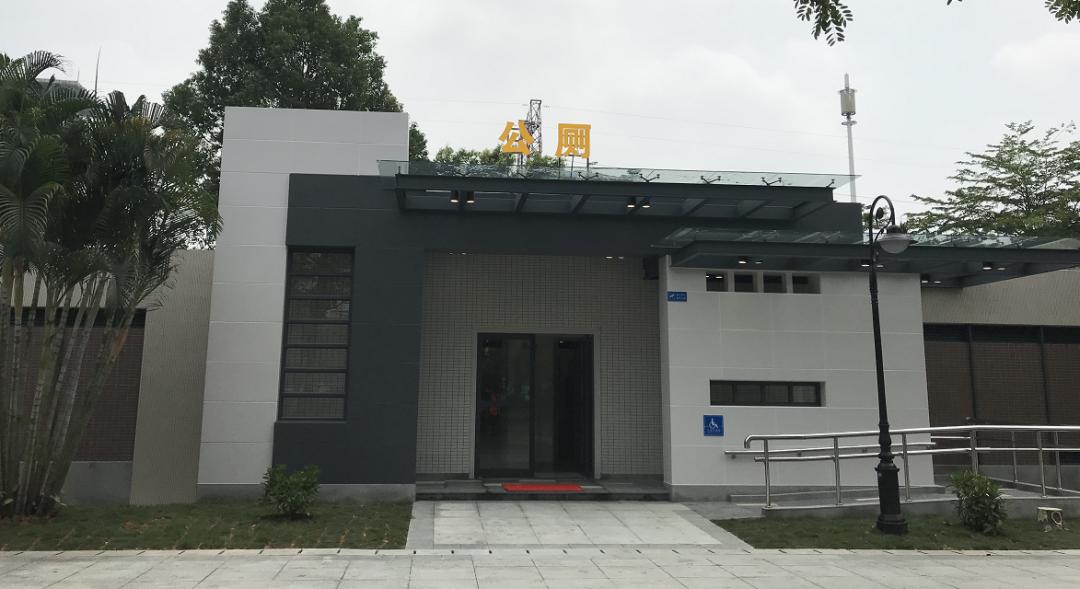开平市城管局全力冲刺,为深化开平市文明城市创建工作,公共厕所是一个