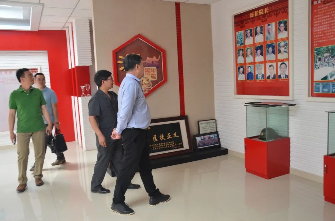 中共昆明市晋宁区委副书记区长徐波一行到晋宁法院调研指导工作
