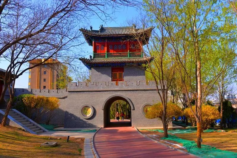 靓丽的铜城风景线金鱼公园