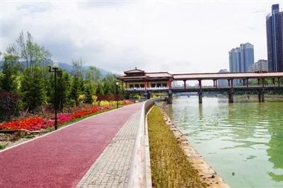 城市发展在城市之变中感受幸福西宁