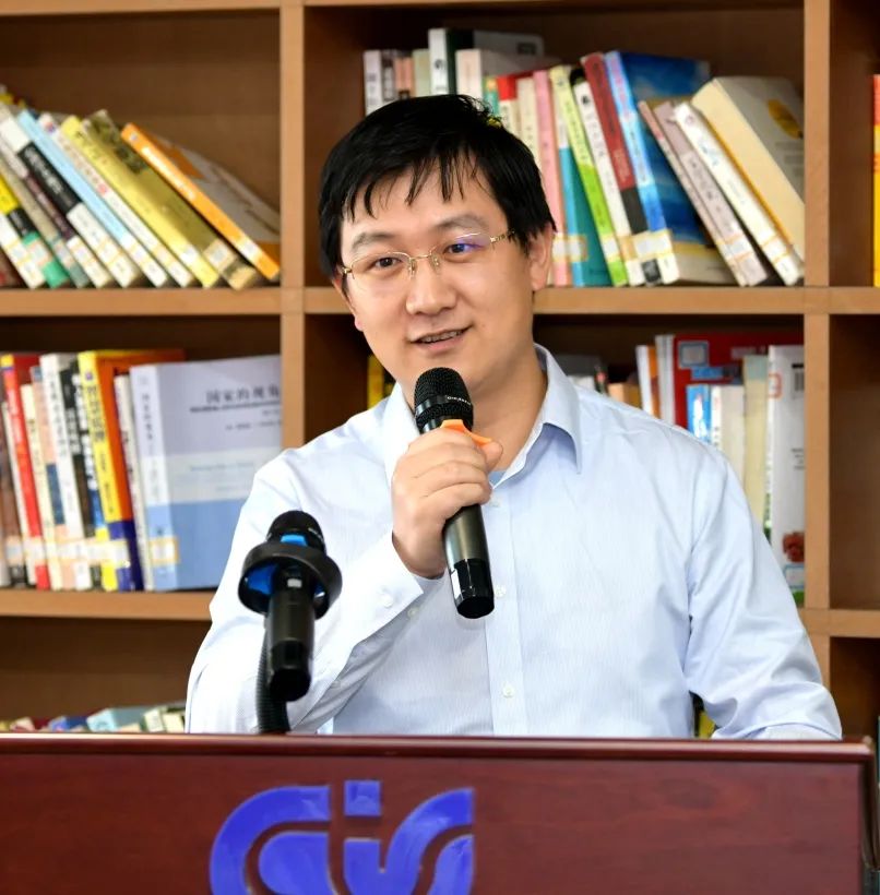 工作动态致敬最美逆行者浙江省援鄂民主党派医务人员茶话会在杭州召开