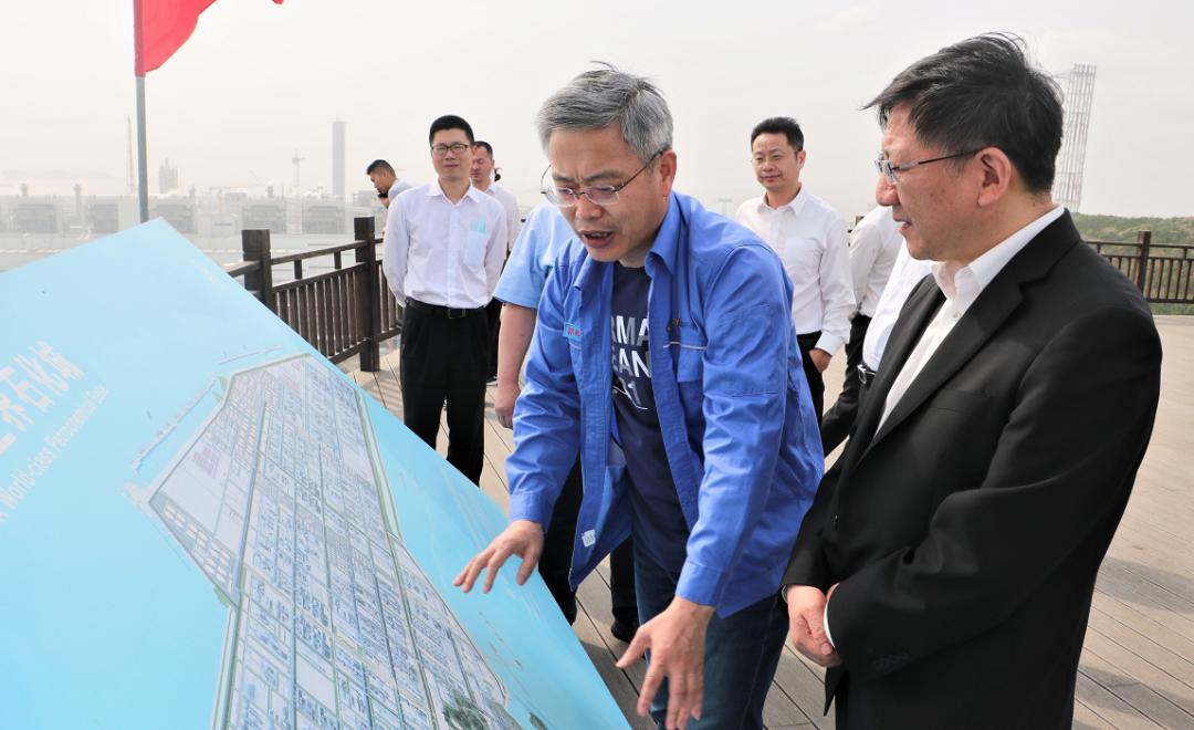 省高院政治部主任何震来岱山考察调研