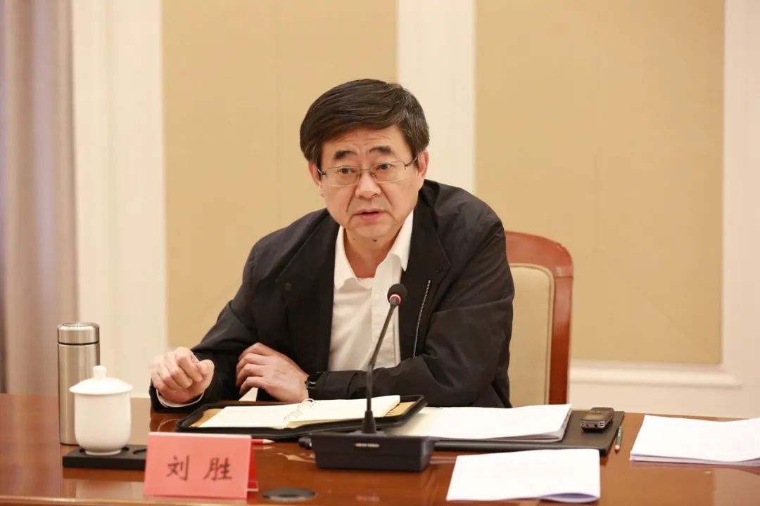【封面新闻】省委政法委副书记刘胜到张家口市调研指导工作_澎湃号·政务_澎湃新闻-The Paper