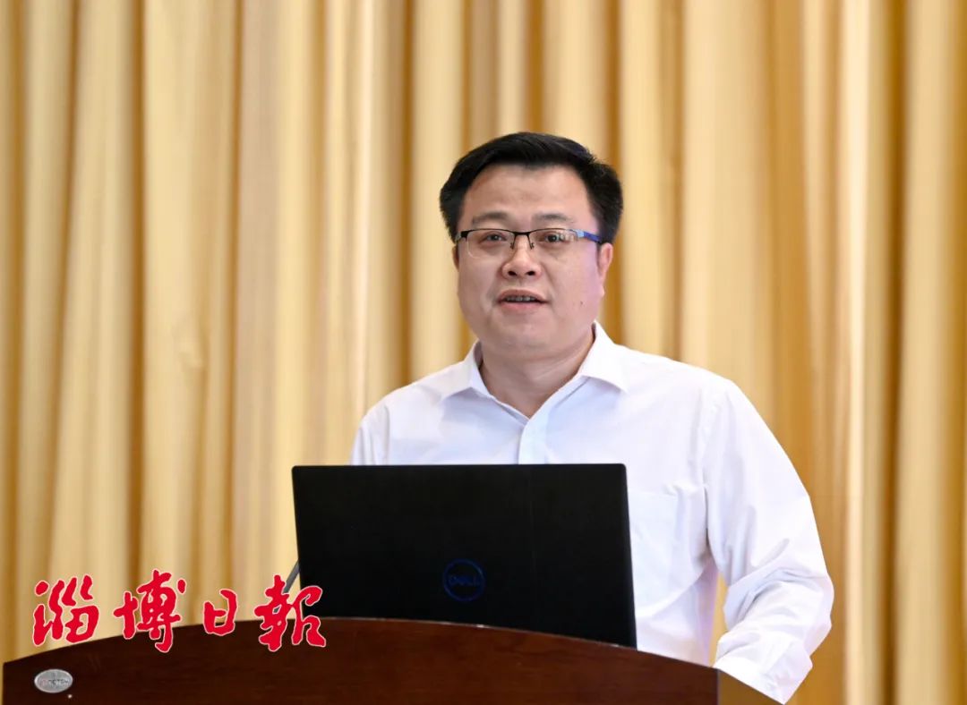 市委理论学习中心组举行实施"一号改革工程"对标学习深