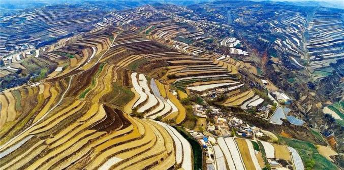 甘肃定西,有一种绝美景观叫旱作梯田,超燃航拍带你了解黄土高原壮美