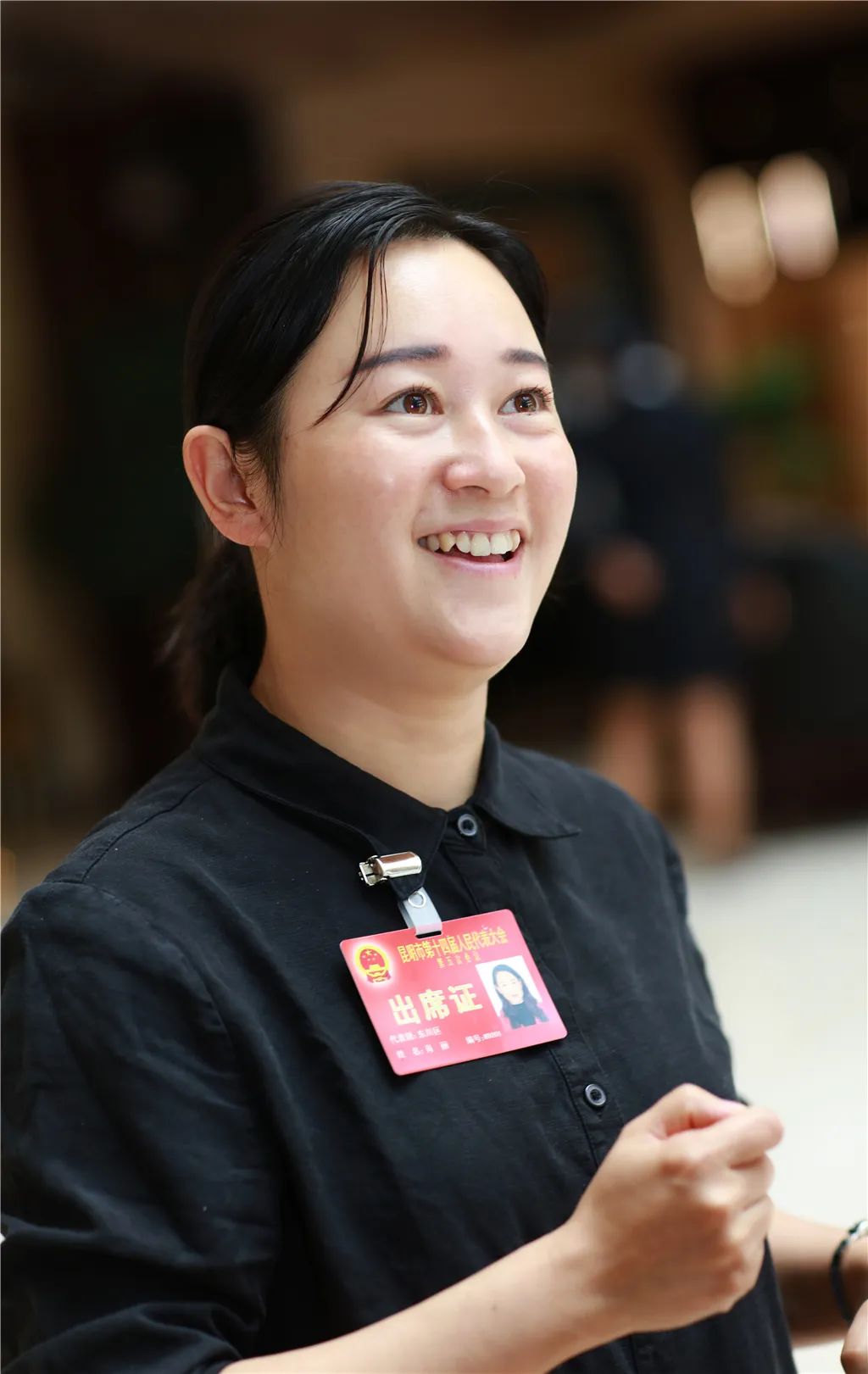 肖丽市人大代表东川区新闻中心副主任听了政府工作报告后,我备受鼓舞