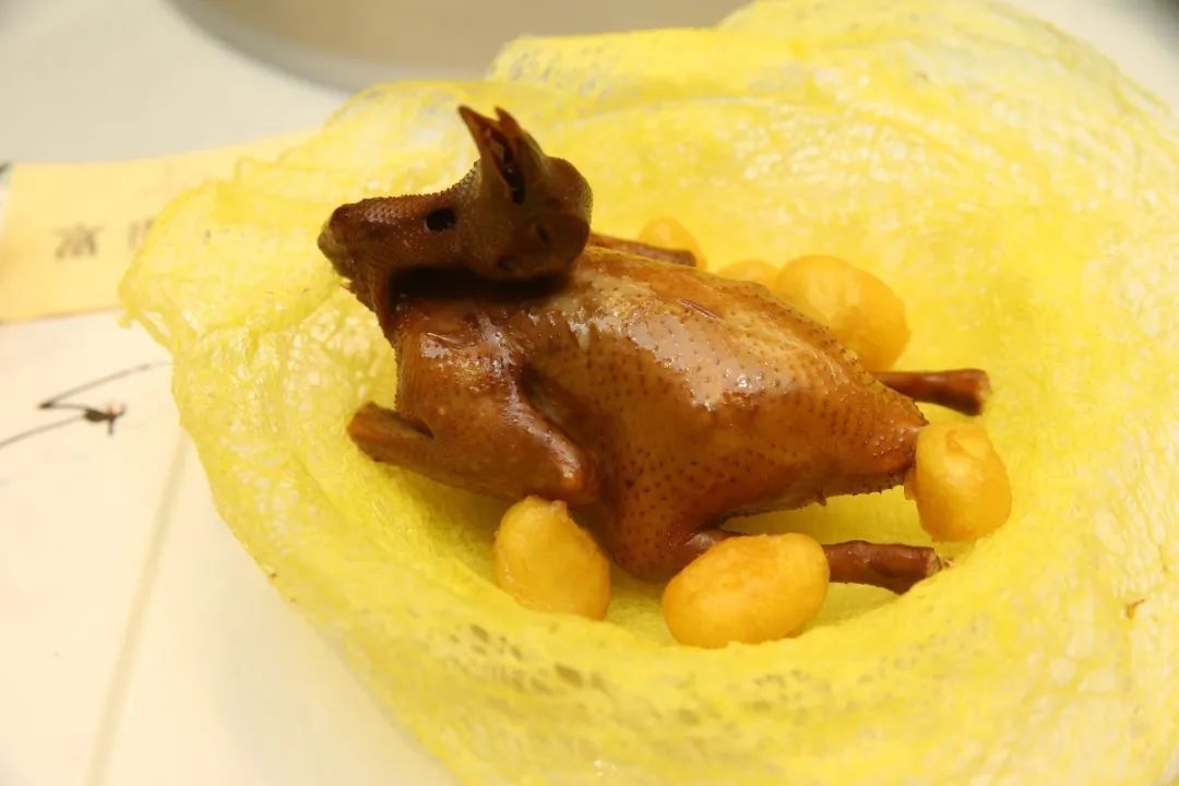 馋38名粤菜师傅同台厨艺大比拼蓬江特色美食齐亮相