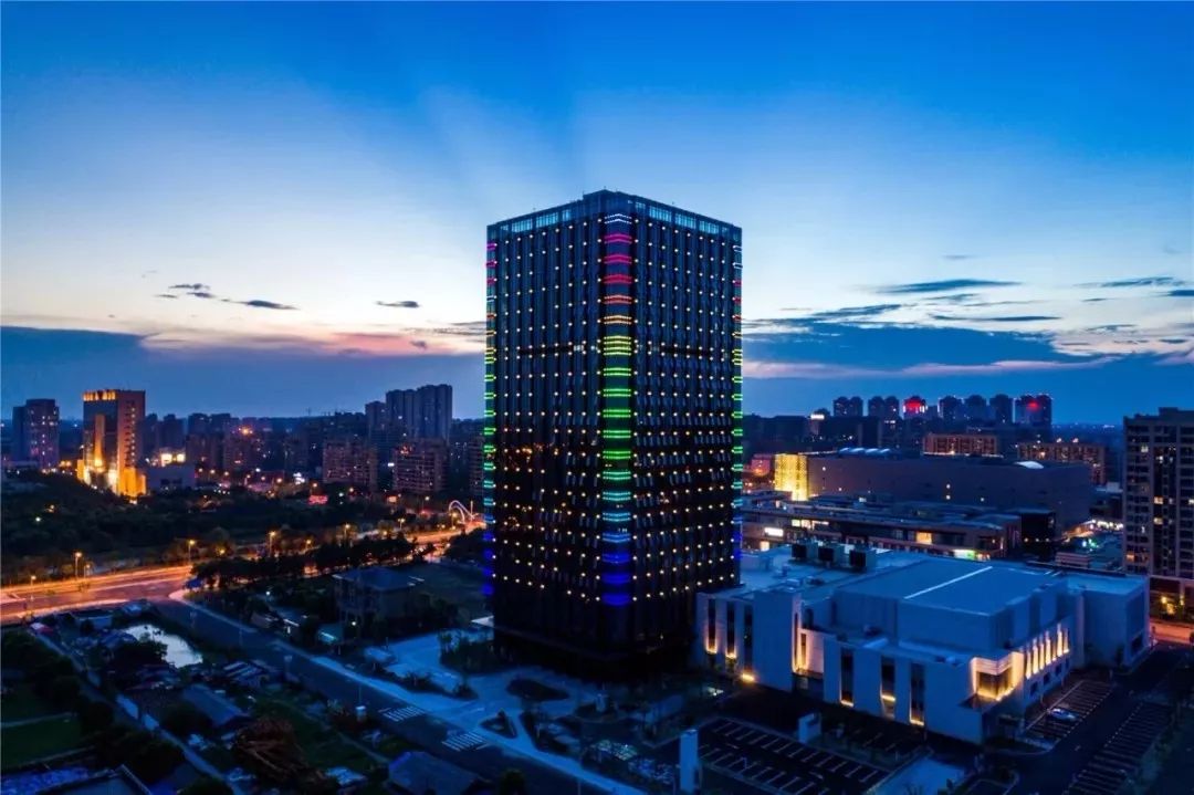 金山这个镇的重点项目最新进展来了!今天还签约了