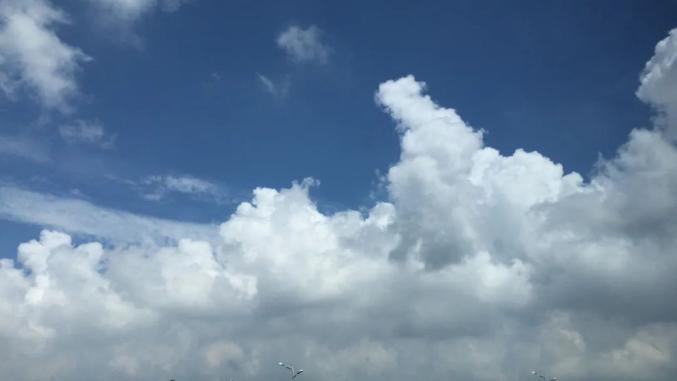 雨過天晴今天日照藍刷屏朋友圈