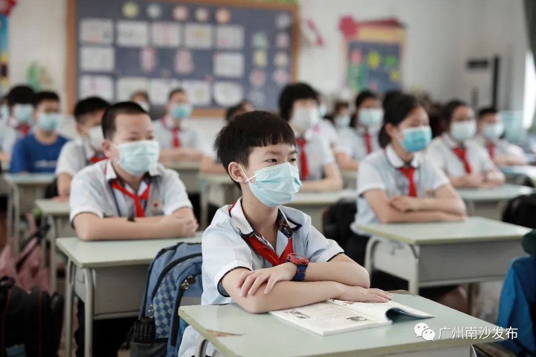 直击高年级小学生复课现场听说中考时间也定了