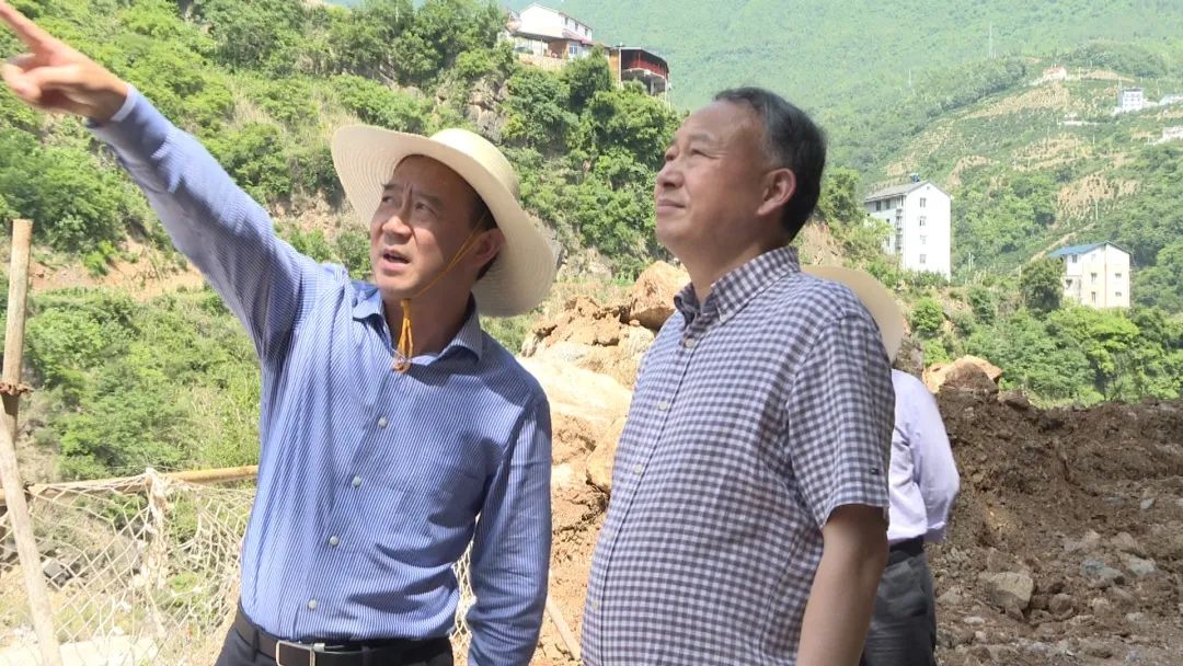 王均成调研兴山县防汛抗旱工作和重点项目建设