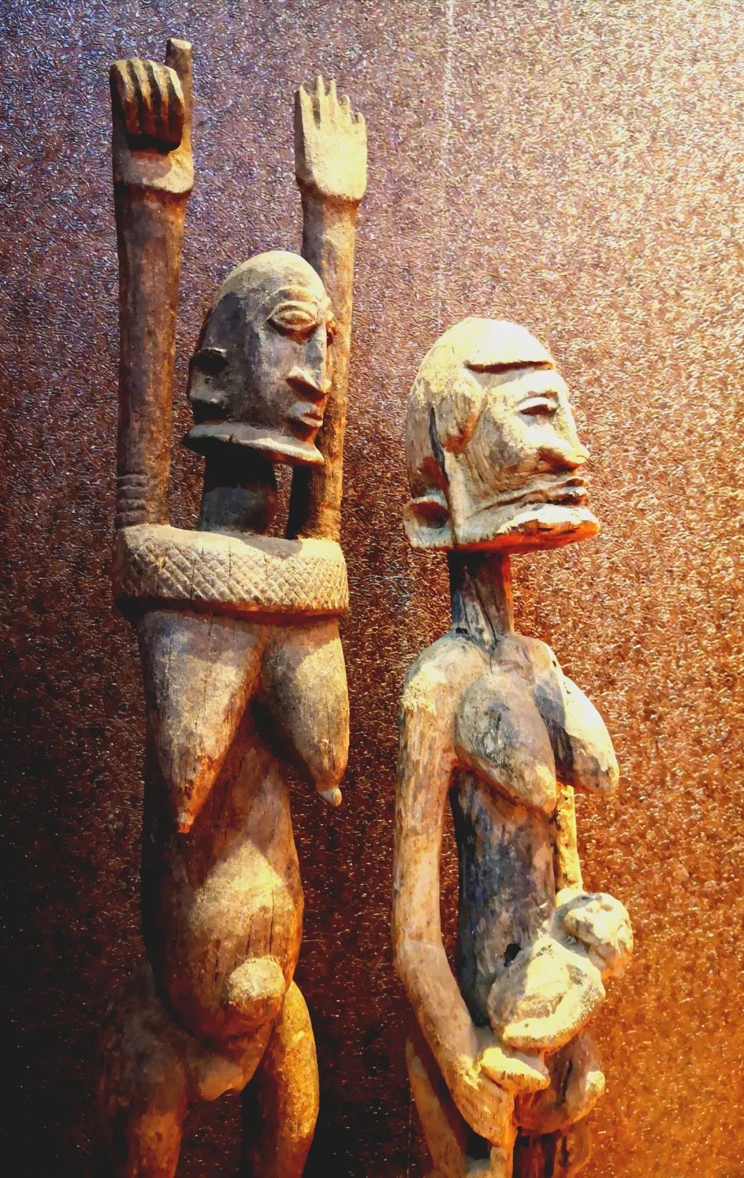 非洲博物馆收藏的马里多贡族神像中国驻马里前大使曹忠明捐赠(刘鸿武