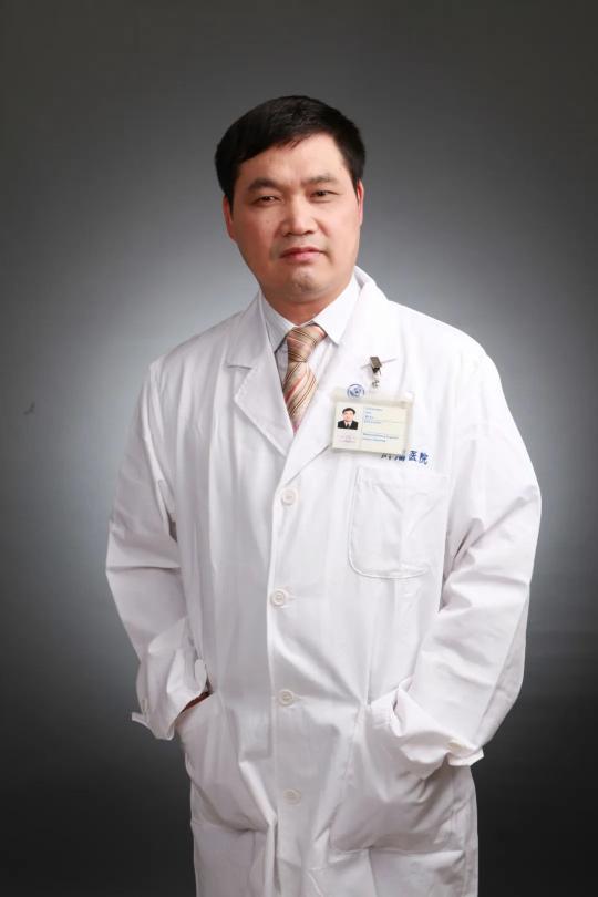 专访丨胡超苏:医生的使命就是与死神赛跑