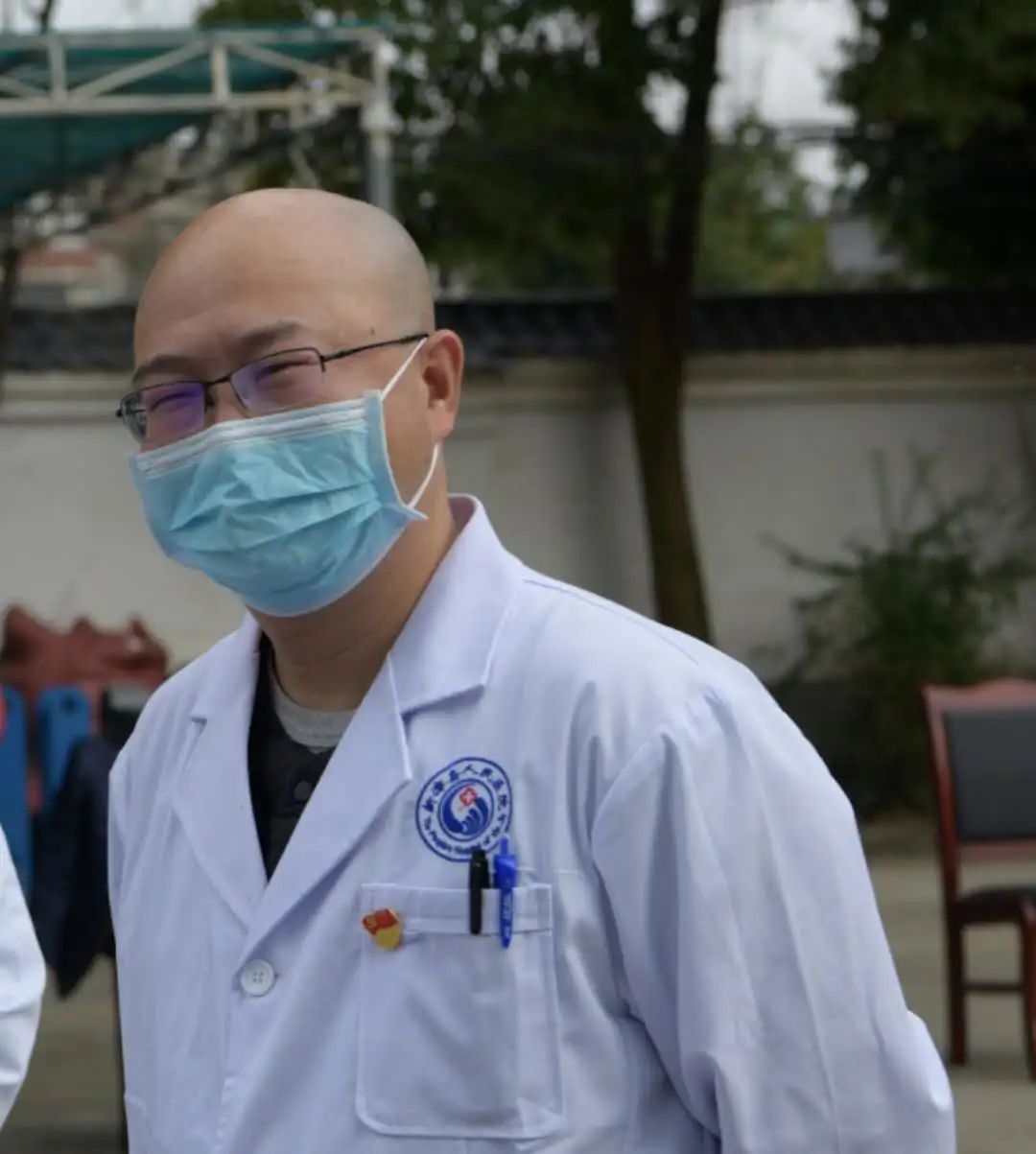 最美家庭风采录杜智家庭只为等待春暖花开的那一天