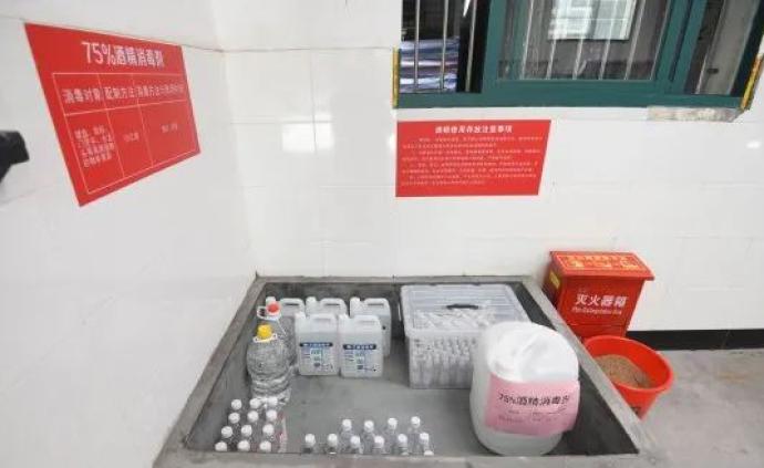 一个教室只坐20多人、午餐送到班级：武汉初三复学准备好了