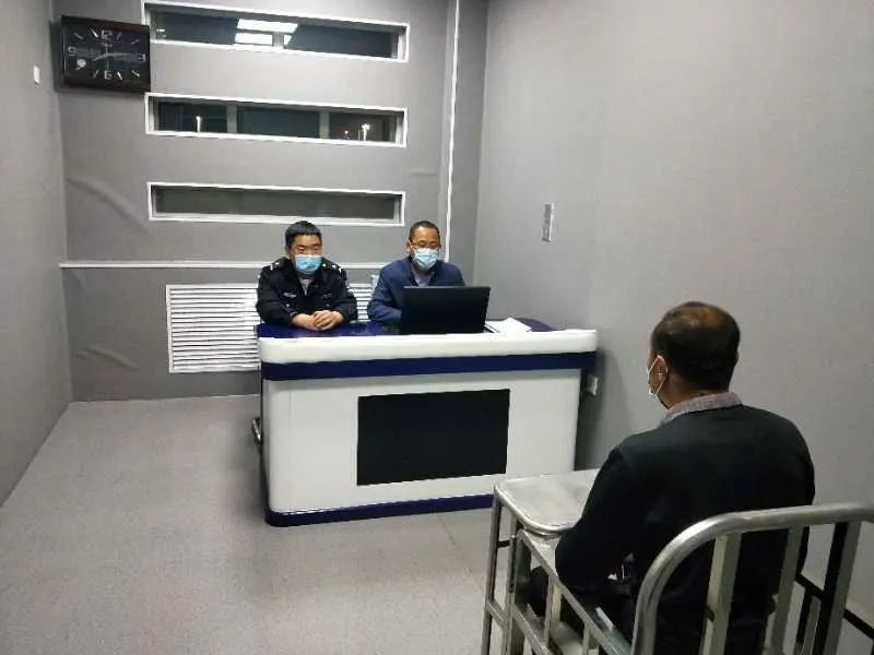 目前,犯罪嫌疑人安某因涉嫌非法经营罪,已被取保候审,案件正在进一步