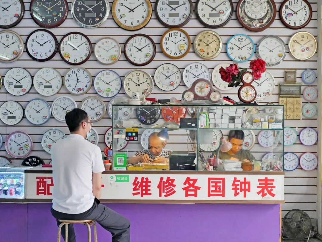 认可度高,既能吸引新老顾客,又能传承城市文化,因此选择使用这个店名