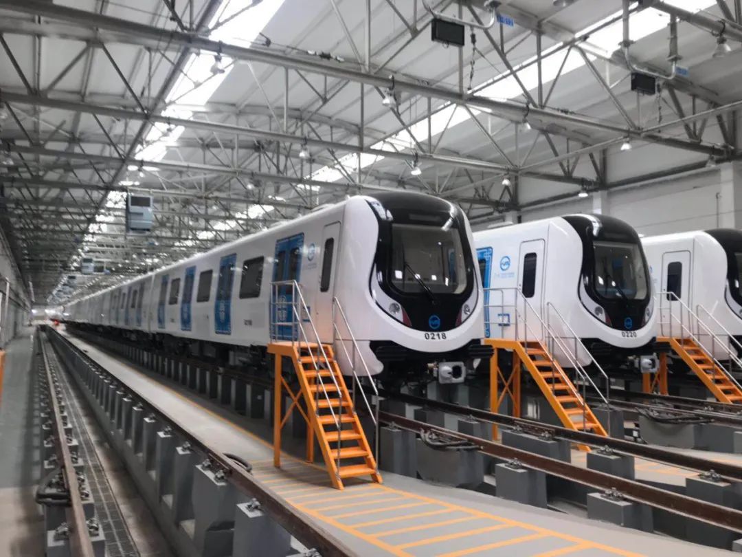 还记得一年多以前,呼和浩特地铁1号线开通运营时,网友的留言么:2020