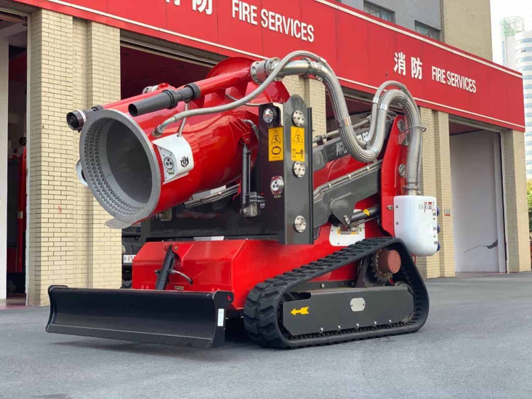 无人机百米高喷车排烟车微型消防站红谷滩新区快速扑灭一场高层火情