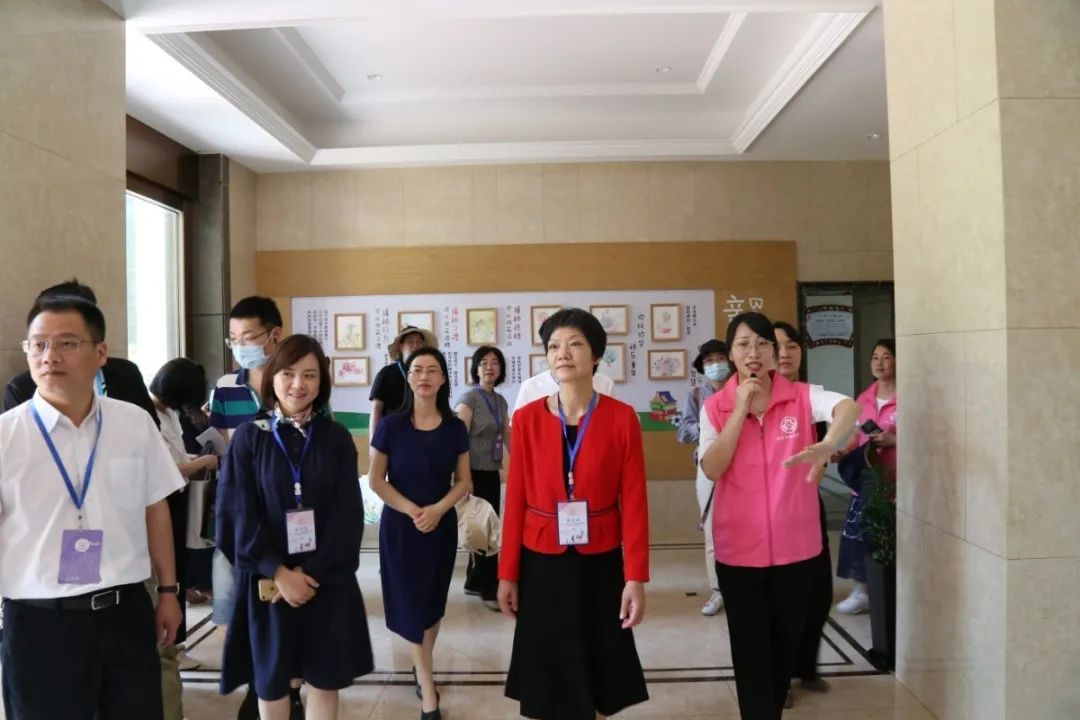 温岭市坞根镇女镇长图片